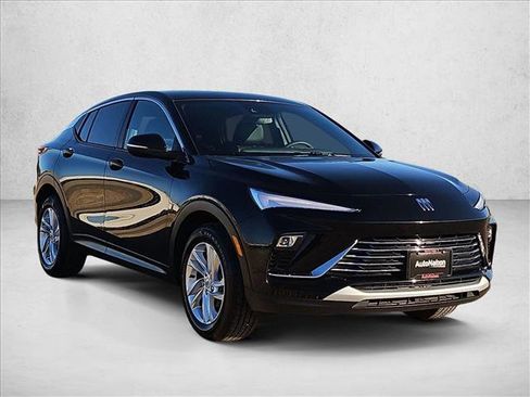 Used 2025 Buick Envista Preferred image 3