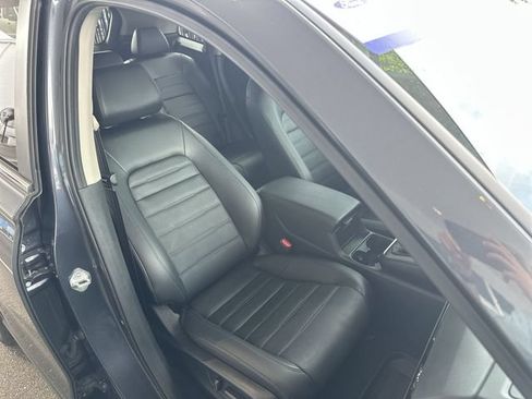 Used 2025 Honda CR-V EX-L image 27