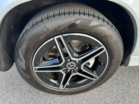 Used 2024 Mercedes-Benz GLE 450 GLE 450 image 15