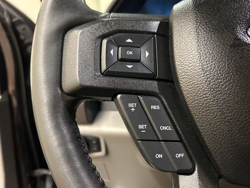 Used 2017 Ford F150 XLT w/ Equipment Group 301A Mid image 21