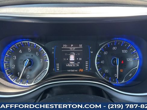 Used 2019 Chrysler Pacifica Touring Plus w/ S Appearance Package FWD image 21
