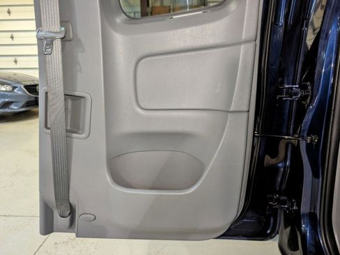 Used 2012 Toyota Tacoma 2WD Access Cab image 25