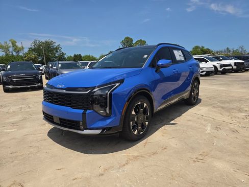 New 2026 Kia Sportage SX FWD image 4