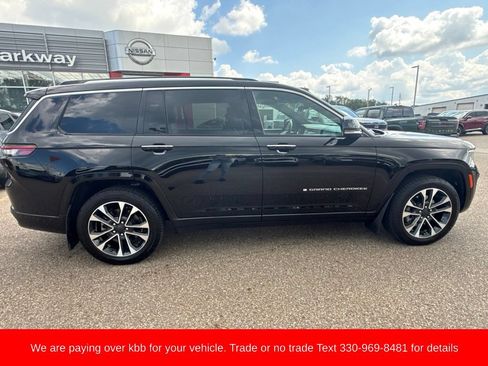 Used 2022 Jeep Grand Cherokee L Overland w/ Luxury Tech Group IV AWD/4WD image 8