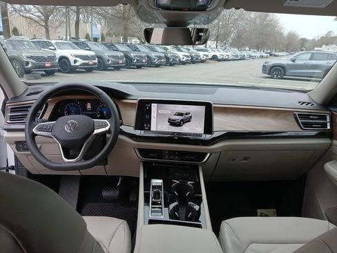 New 2026 Volkswagen Atlas SE AWD/4WD image 12