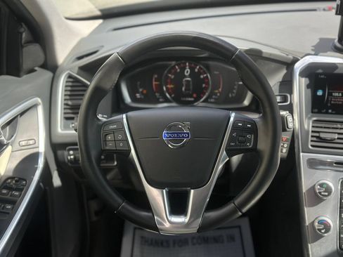 Used 2017 Volvo XC60 T6 Dynamic w/ Preferred Option Package AWD/4WD image 23
