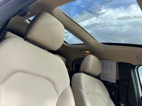 Used 2017 Mercedes-Benz GLA 250 4MATIC image 21