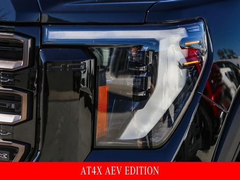 Used 2024 GMC Sierra 2500 AT4X w/ AT4X AEV Edition AWD/4WD image 7