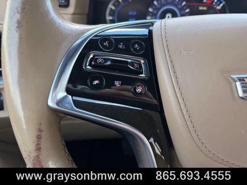 Used 2019 Cadillac Escalade ESV Platinum image 27