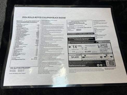 Used 2024 Rolls-Royce Cullinan Black Badge w/ Dark Exterior Package AWD/4WD image 48