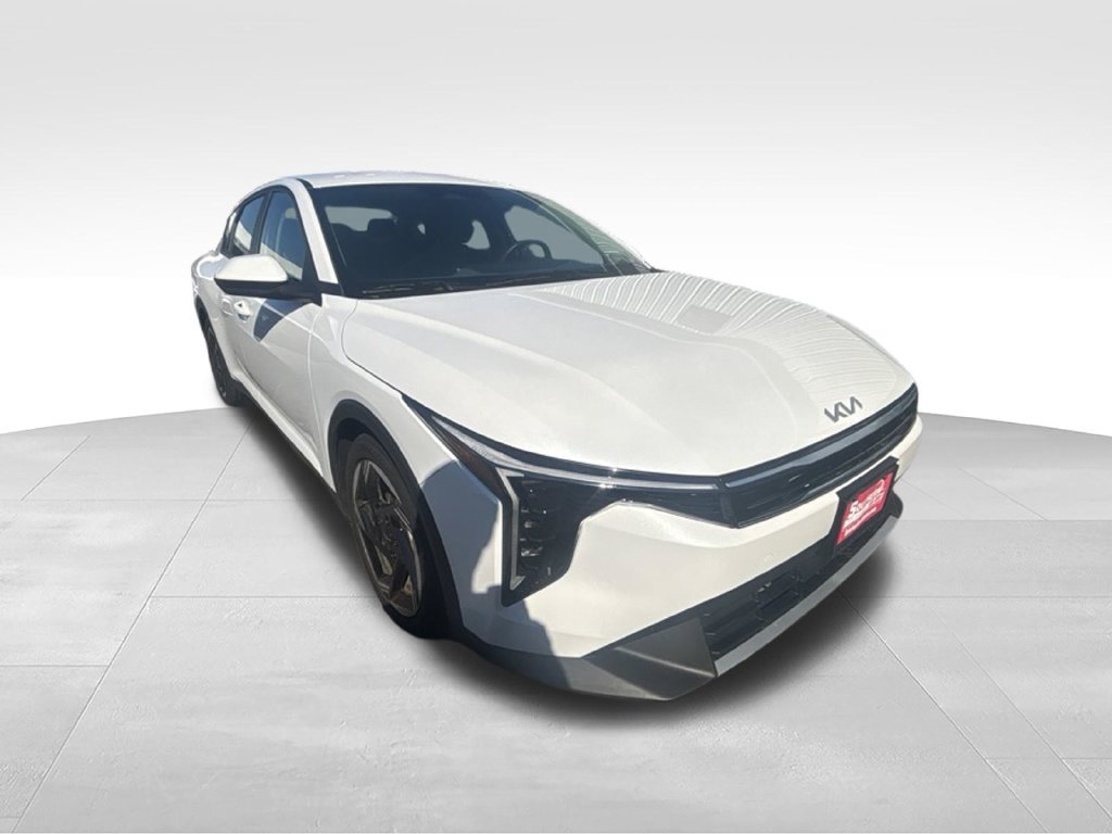 Certified 2025 Kia K4 EX FWD image 8