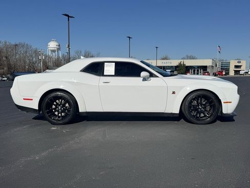 Used 2021 Dodge Challenger R/T Scat Pack image 22