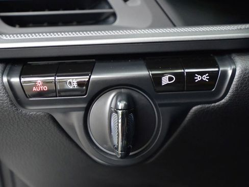 Used 2021 Porsche 911 Carrera image 31