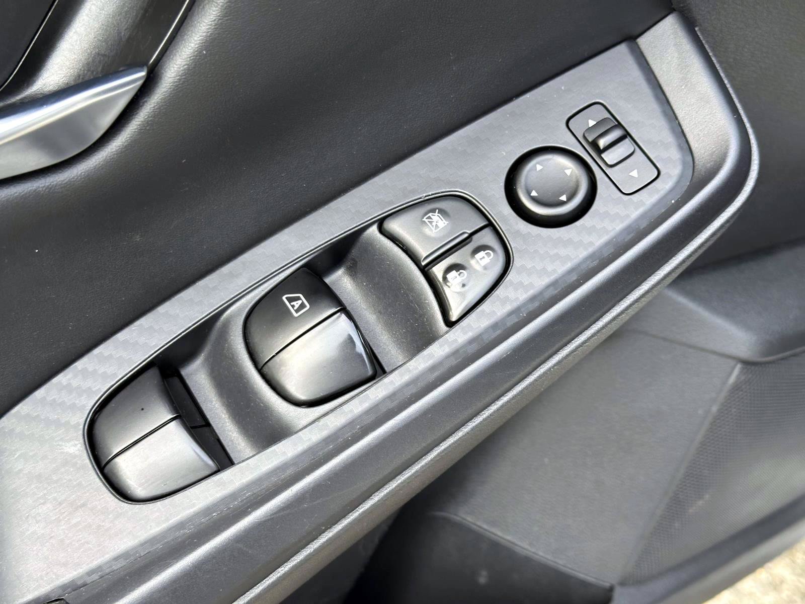 Certified 2020 Nissan Sentra SV w/ Electronics Package FWD image 15