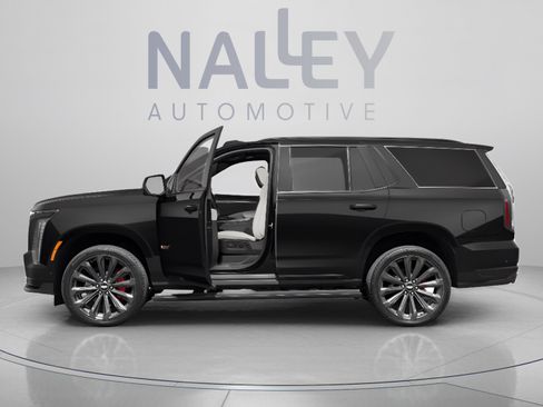 Used 2025 Cadillac Escalade V w/ LPO, ONYX Package AWD/4WD image 3