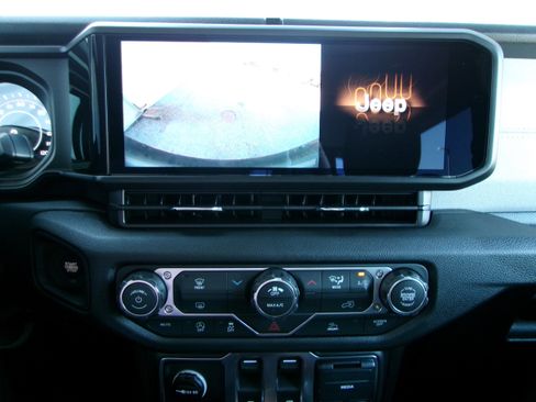New 2026 Jeep Wrangler Sport AWD/4WD image 12