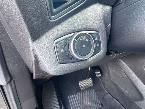 Used 2015 Ford Escape SE FWD image 22