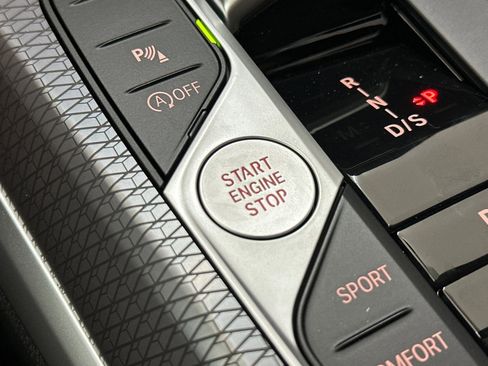 New 2026 BMW 330i Sedan w/ Premium Package image 28