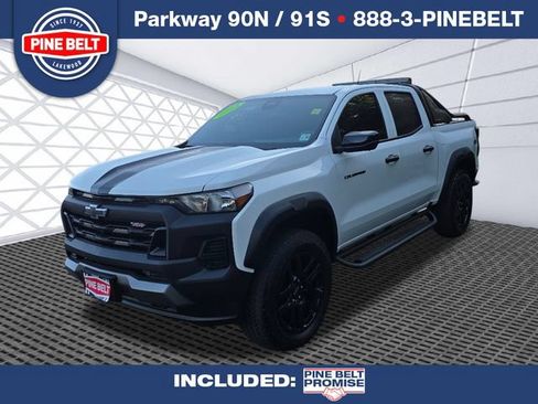 Certified 2025 Chevrolet Colorado Trail Boss w/ Midnight Edition AWD/4WD image 1