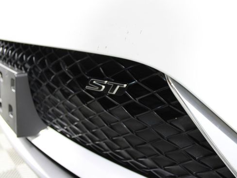 Used 2025 Buick Envista Sport Touring FWD image 36