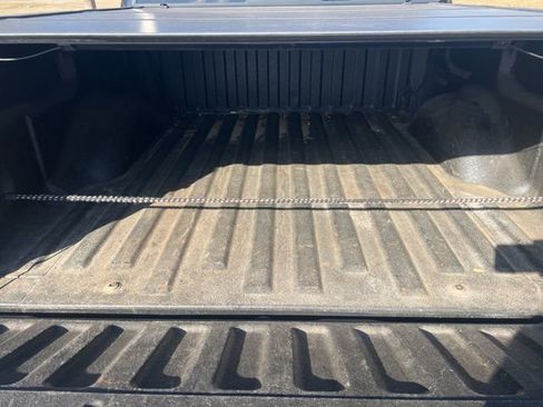 Used 2011 Ford F150 Lariat w/ Lariat Chrome Pkg image 9