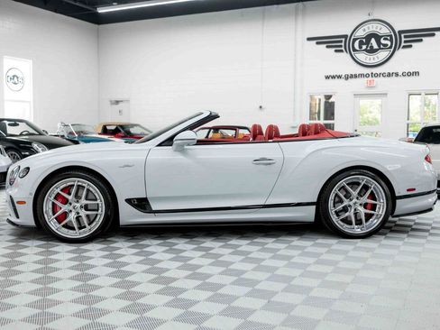 Used 2022 Bentley Continental GT Speed image 10