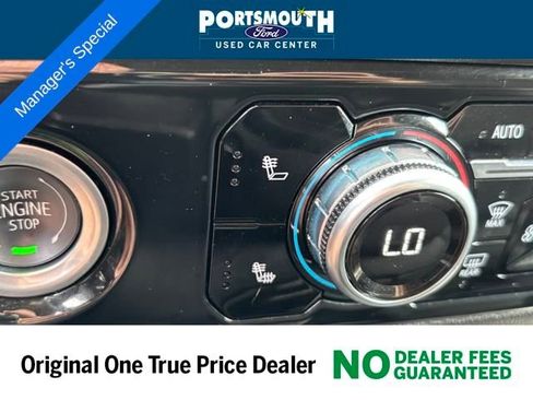 Used 2024 GMC Sierra 1500 SLE image 11