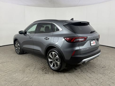 Certified 2025 Ford Escape Platinum image 5