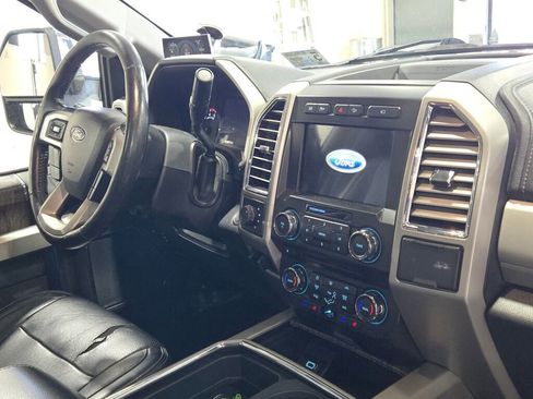 Used 2017 Ford F350 Lariat w/ Lariat Ultimate Package image 13
