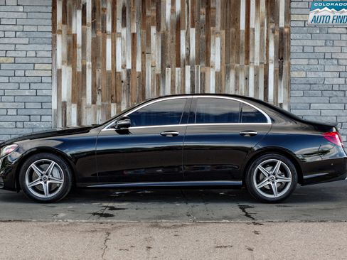Used 2019 Mercedes-Benz E 300 4MATIC image 3