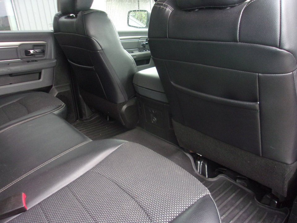 Used 2019 RAM 1500 Warlock AWD/4WD image 19