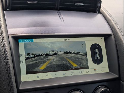 Used 2019 Jaguar F-TYPE Coupe RWD image 7