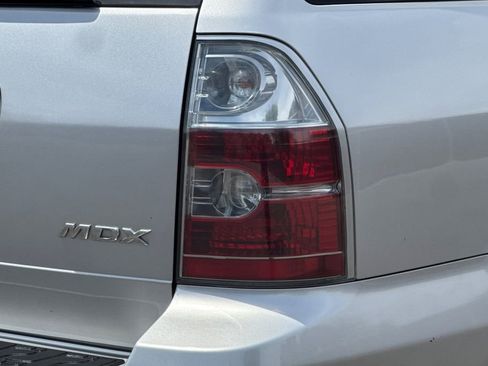 Used 2005 Acura MDX Touring AWD/4WD image 24