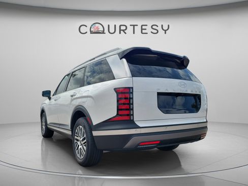 New 2026 Hyundai Palisade SEL image 2