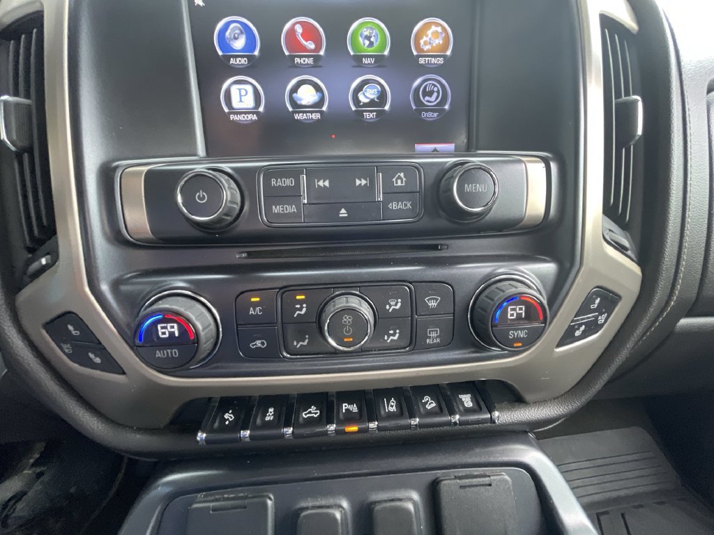Certified 2015 GMC Sierra 2500 Denali w/ Duramax Plus Package AWD/4WD image 34