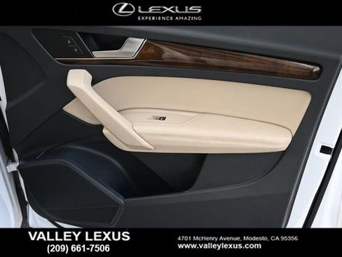 Used 2019 Audi Q5 2.0T Premium Plus w/ Premium Plus Package image 17