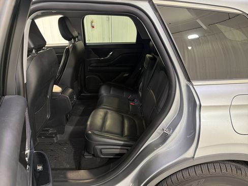 Used 2022 Lincoln Corsair FWD w/ Equipment Group 101A image 11