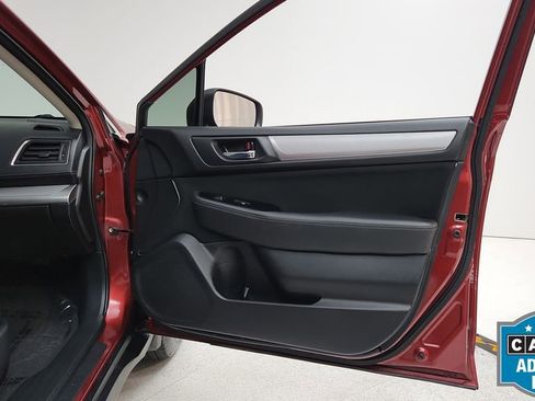 Used 2018 Subaru Outback 2.5i Premium image 49