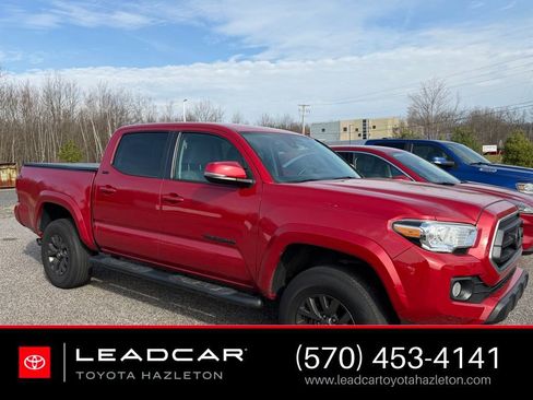 Used 2023 Toyota Tacoma SR5 w/ Technology Package image 1