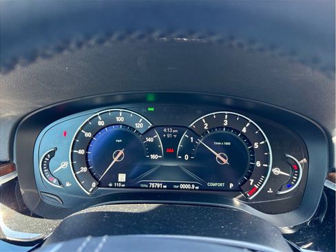 Used 2019 BMW 530i RWD image 26