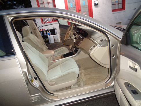 Used 2008 Toyota Avalon XL image 15