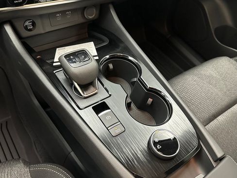 New 2026 Nissan Rogue SV image 12