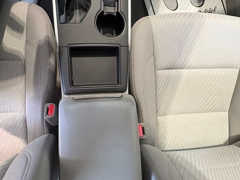 Used 2015 Toyota Camry LE FWD image 23