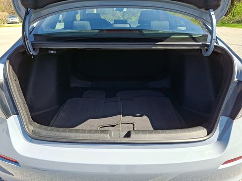 Used 2023 Honda Civic Sport image 29