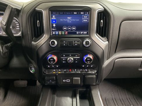 Used 2022 GMC Sierra 1500 Denali image 23