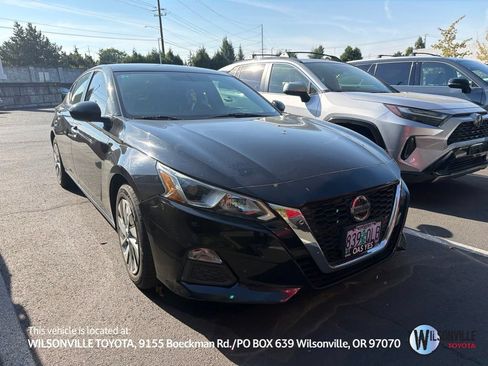 Used 2020 Nissan Altima 2.5 S FWD image 1