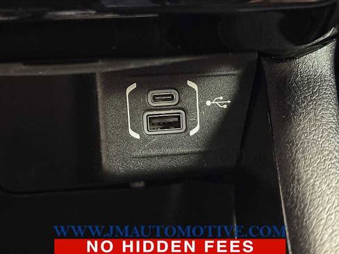 Used 2023 Jeep Compass Limited image 36