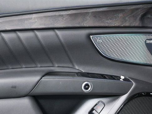 New 2026 Maserati Grecale Modena image 9