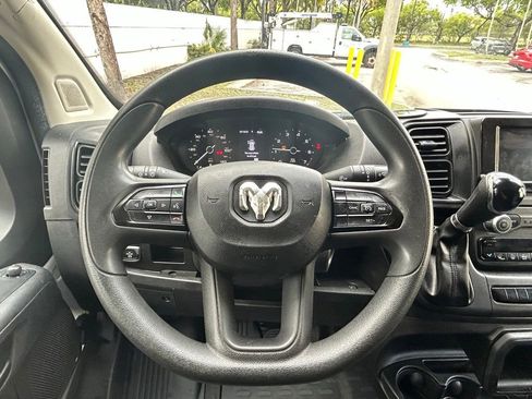 Used 2023 RAM ProMaster 2500 FWD image 15