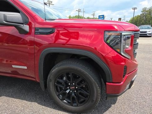 Used 2024 GMC Sierra 1500 Elevation AWD/4WD image 9